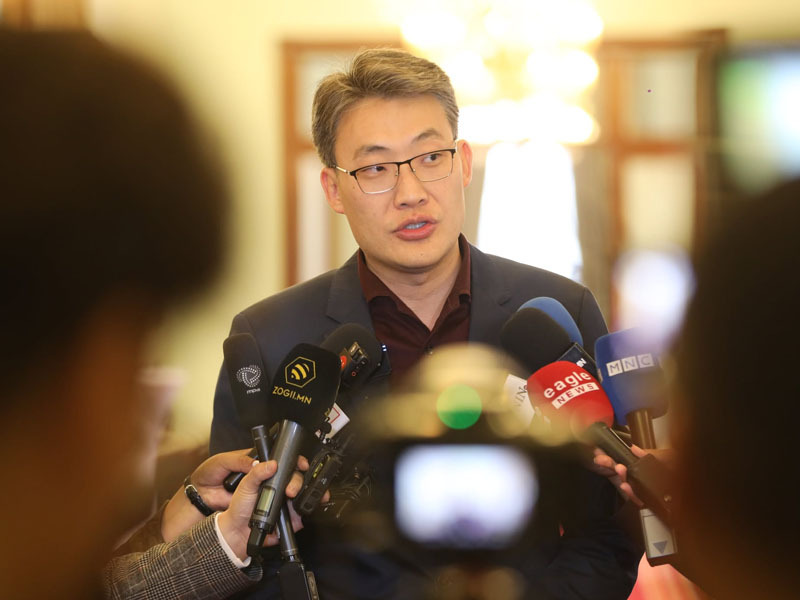 А.Амартүвшин: Хагас коксон түлш хэрэглэснээр уушгинд шүүгддэггүй нарийн ширхэгт тоосонцор 80 хүртэл хувиар багасна